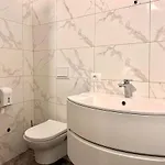 Appartamento Ama's 1br Ap 1 - Parking, Sea View & Kitchen Himare