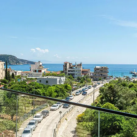 Daire Ama's 1br Ap 1 - Parking, Sea View & Kitchen Himarë