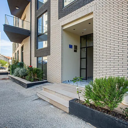 Daire Ama's 1br Ap 1 - Parking, Sea View & Kitchen Himarë