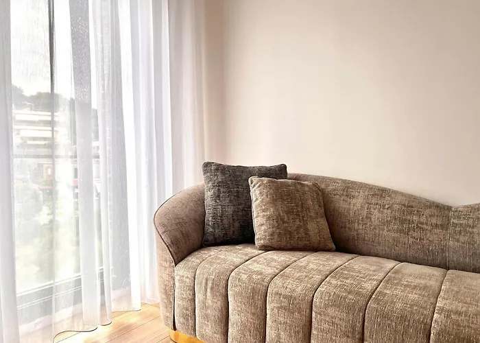 公寓 Ama's 1br Ap 1 - Parking, Sea View & Kitchen